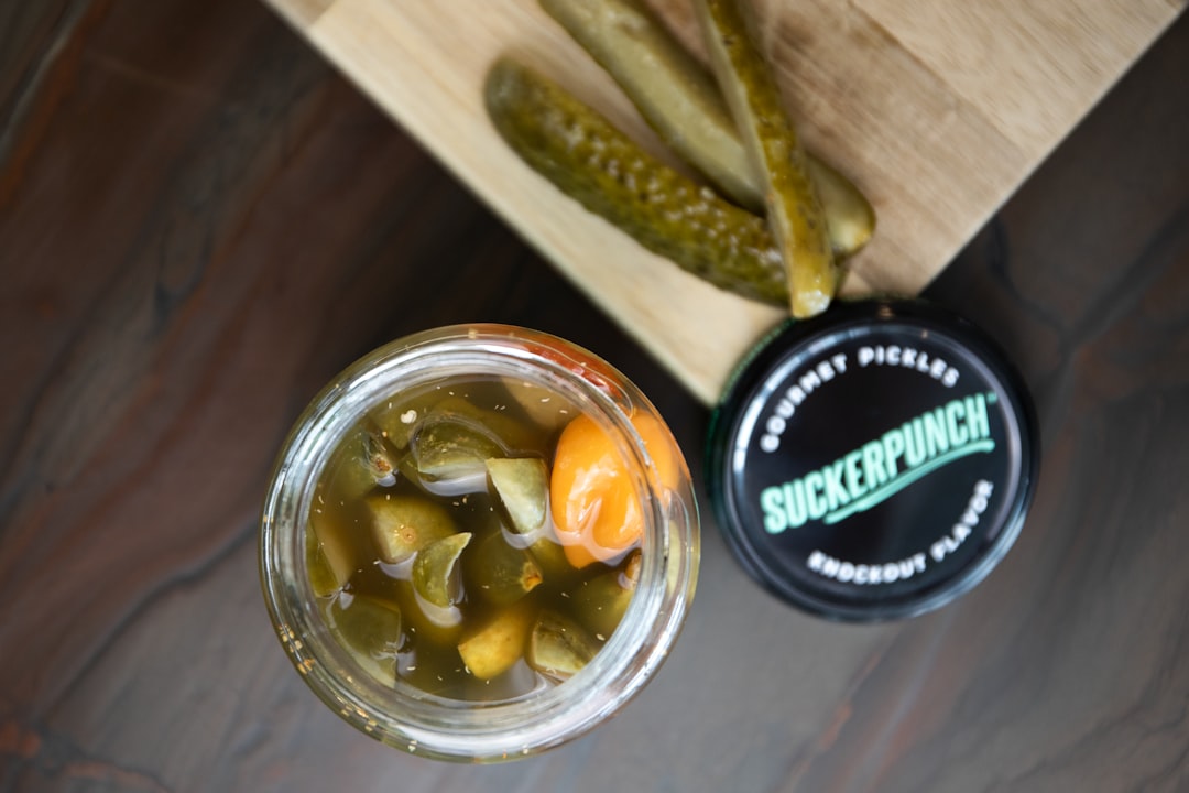Photo jar of pickles